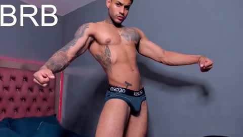 Snapshot of luigi1_ chatting on 10.13.25 Luigi Vitale online show from 10.13.25