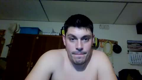 Snapshot of luis2423 chatting on 01.07.26 A slave to the mistress.. un esclavo para las amas dominantes. online show from 01.07.26