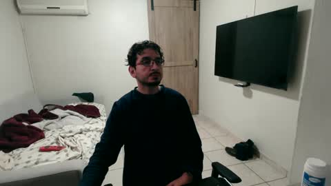 luis_flr online show from 01.14.25