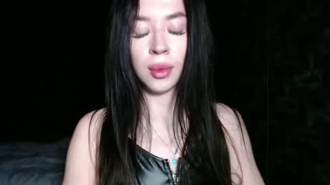 luisa lovedom online show from 05.16.26