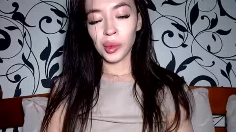 luisa lovedom online show from 07.12.26
