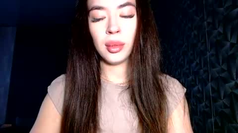 luisa lovedom online show from 07.31.26