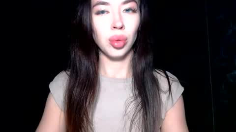 luisa lovedom online show from 08.02.26