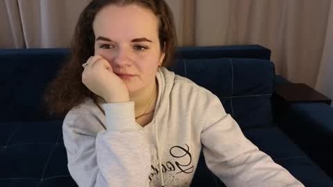 Luisa Rosee online show from 02.10.25