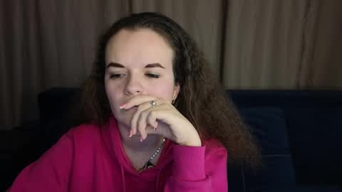 Luisa Rosee online show from 02.15.25