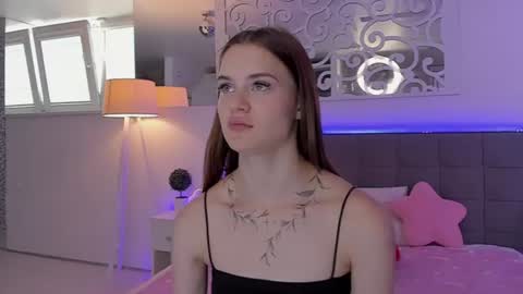 LuisaClover online show from 06.20.26