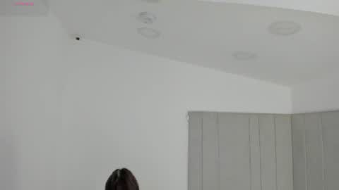 Snapshot of luisah_ chatting on 07.25.26 L U I S A online show from 07.25.26