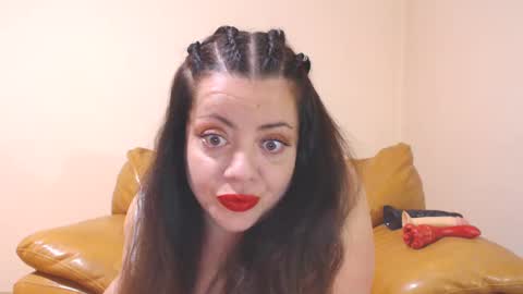 Cassie online show from 02.14.25