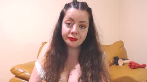 Cassie online show from 02.17.25