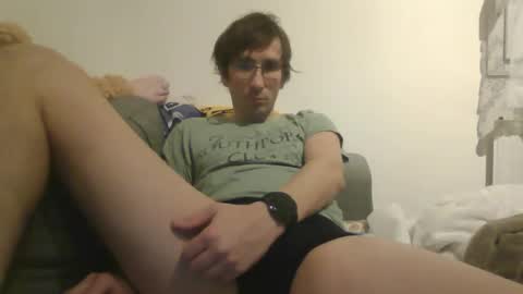 Snapshot of luismcawesome chatting on 12.16.25 Luis online show from 12.16.25