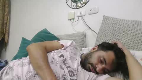 Snapshot of luismiastarot chatting on 03.24.26 luismiastarot online show from 03.24.26