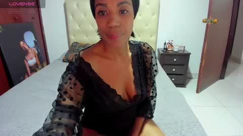 Luissa online show from 06.25.26