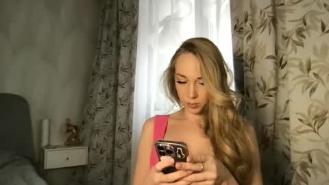 luiva13 online show from 02.11.25