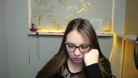 Luiza online show from 01.06.25