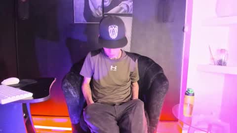 lujuriau_u online show from 11.27.25