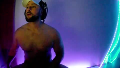 Snapshot of luk_me chatting on 12.05.24 luk_me online show from 12.05.24