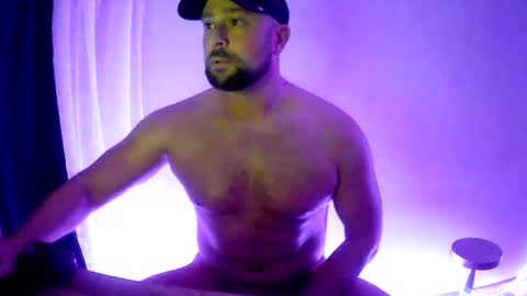 Snapshot of luk_me chatting on 12.16.24 luk_me online show from 12.16.24