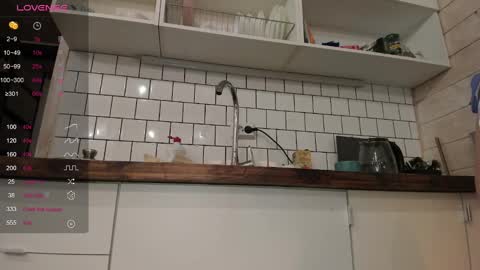 Snapshot of lukas_jena chatting on 02.19.25 Lukas jena online show from 02.19.25