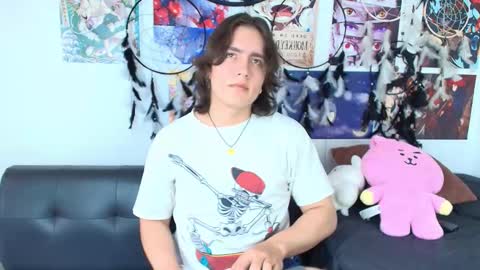 Snapshot of lukashollow chatting on 10.02.25 lukas 3 online show from 10.02.25