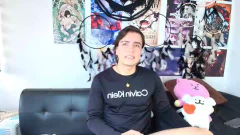 Snapshot of lukashollow chatting on 10.13.25 lukas 3 online show from 10.13.25