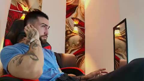 LUKE online show from 10.24.25