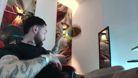 LUKE online show from 12.22.25