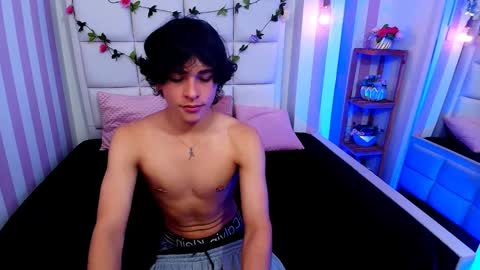 Snapshot of luke_howland chatting on 01.11.25 Luke online show from 01.11.25