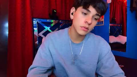 Snapshot of luke_howland chatting on 03.08.26 Luke online show from 03.08.26