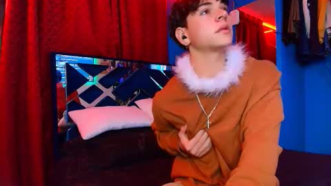 Snapshot of luke_howland chatting on 03.11.26 Luke online show from 03.11.26