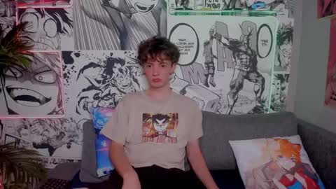 Snapshot of luke_sweet chatting on 11.29.25 Luke online show from 11.29.25