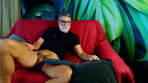 Luke Crews online show from 09.30.25