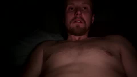 Snapshot of lukeeeeey96 chatting on 11.30.25 lukeeeeey96 online show from 11.30.25