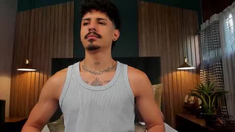 Snapshot of lukeetaylor_ chatting on 11.26.25 Luke Taylor online show from 11.26.25