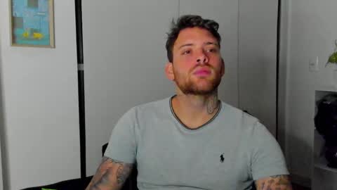 Snapshot of lukeglanton17 chatting on 10.09.25 Luke online show from 10.09.25