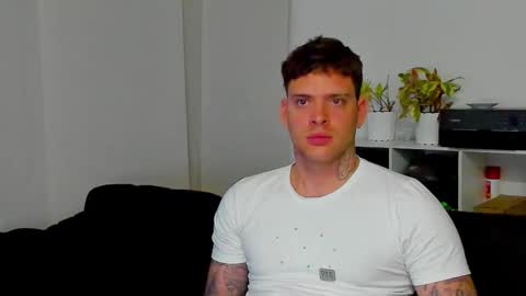 Snapshot of lukeglanton17 chatting on 11.02.25 Luke online show from 11.02.25