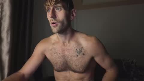 Snapshot of lukegunn22 chatting on 09.09.25 MR. Luke Gunn online show from 09.09.25