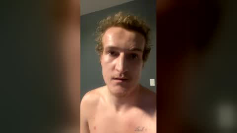 Snapshot of lukeshaft chatting on 04.10.26 lukeshaft online show from 04.10.26