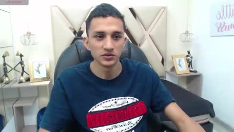 IM STIVEN online show from 02.12.25