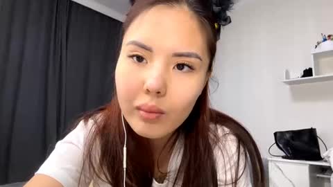 lullivi online show from 04.20.26