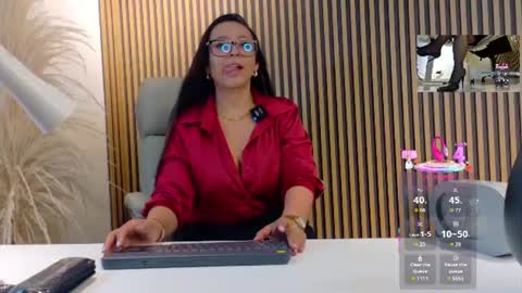 Snapshot of lulu_072 chatting on 06.18.26 lulu online show from 06.18.26