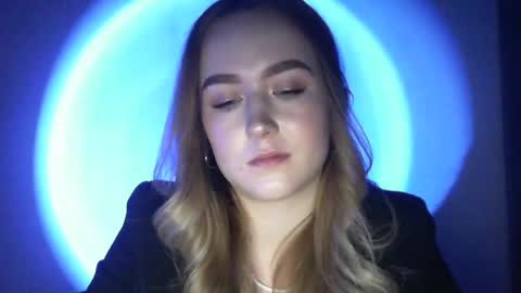 Lulu Baby18 online show from 02.09.25