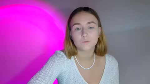 Lulu Baby18 online show from 10.25.25