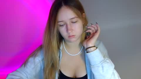 Lulu Baby18 online show from 11.01.25