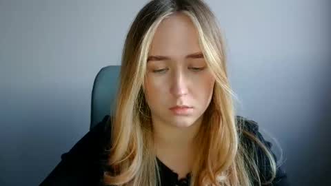 Lulu Baby18 online show from 02.21.26