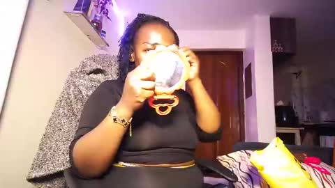 lulu_sparks1 online show from 07.19.26
