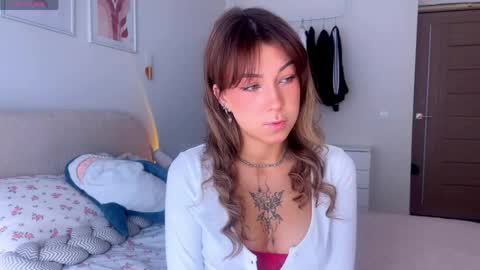 Snapshot of luluberryx chatting on 06.06.26 lulu berry online show from 06.06.26