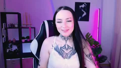 lulumayson online show from 08.05.26