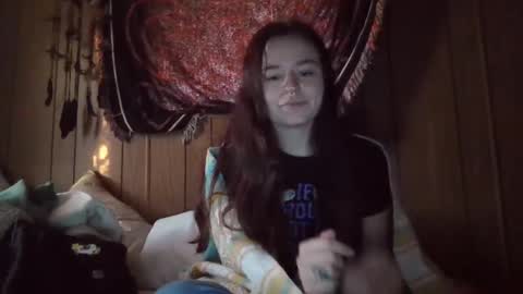 Snapshot of lulupixxx chatting on 01.14.25 Connie online show from 01.14.25