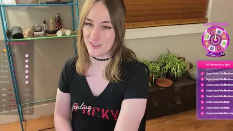 Snapshot of luluv chatting on 12.02.24 Lulu online show from 12.02.24