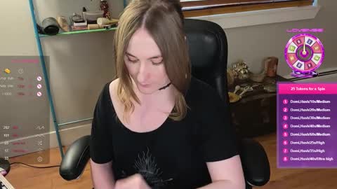 Snapshot of luluv chatting on 03.03.25 Lulu online show from 03.03.25